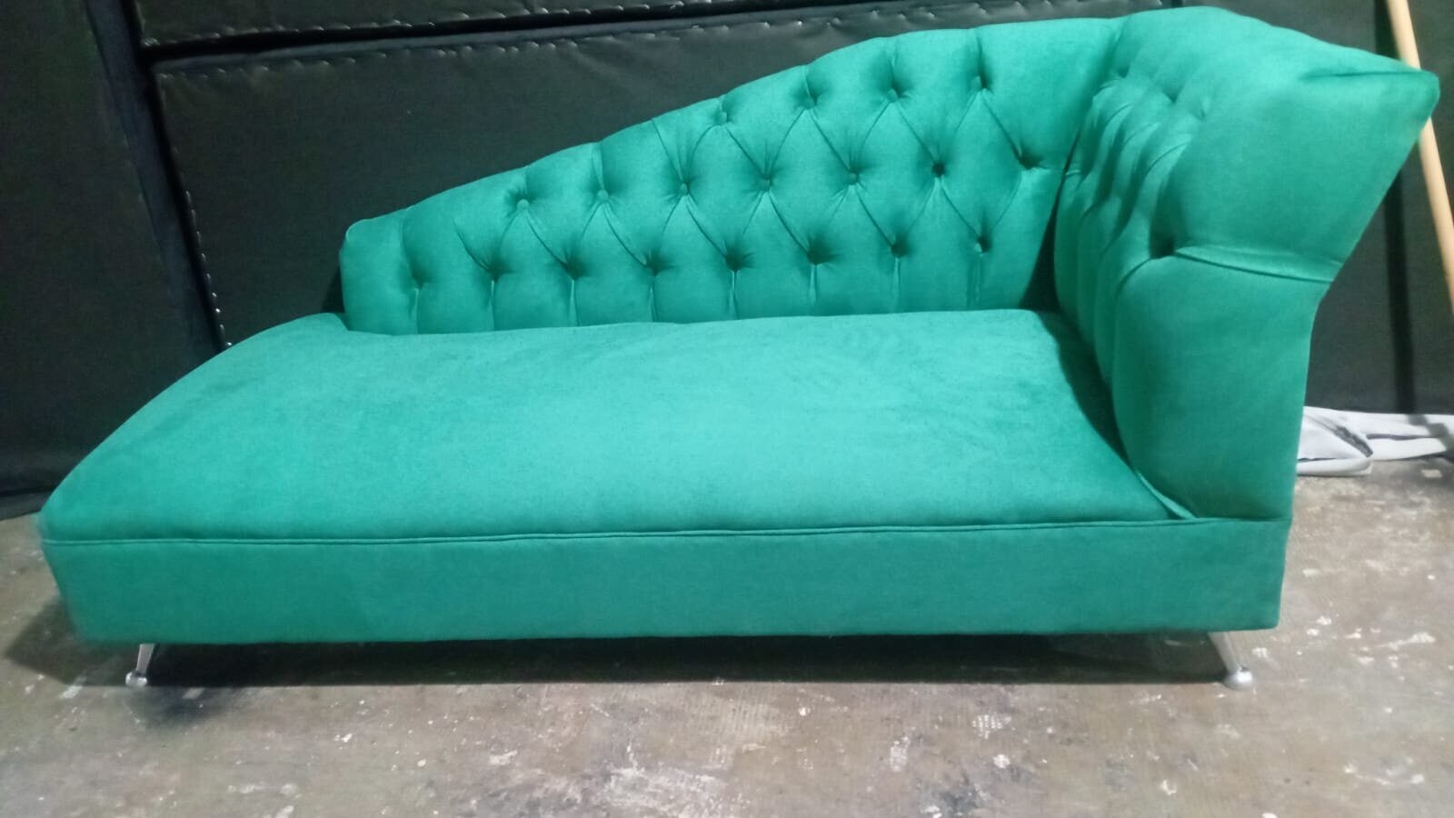 Asiento individual en cuero camel